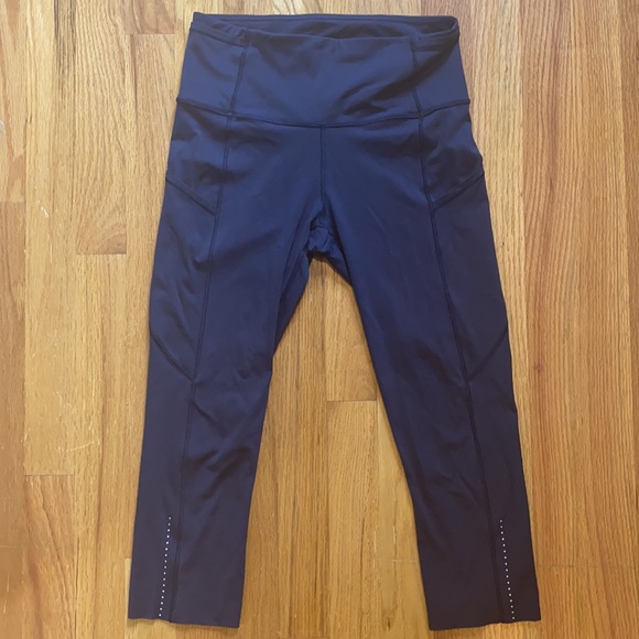 Lululemon Fast & Free *Reflective* Crop 19” - Midnight Navy - Picture 10 of 14